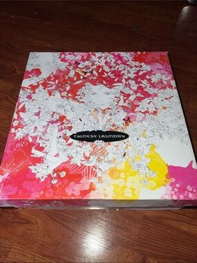 Chinese Laundry Floral Art Empty Shoebox